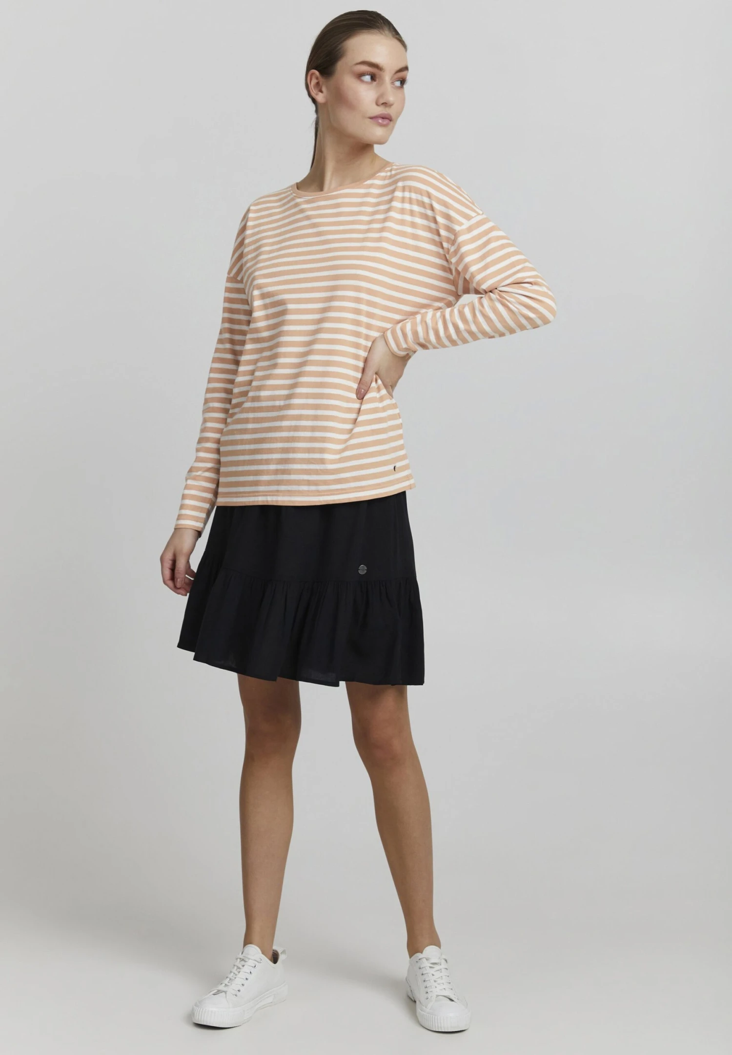 OXMO Longsleeve - Mahogany Rose - Afbeelding 2