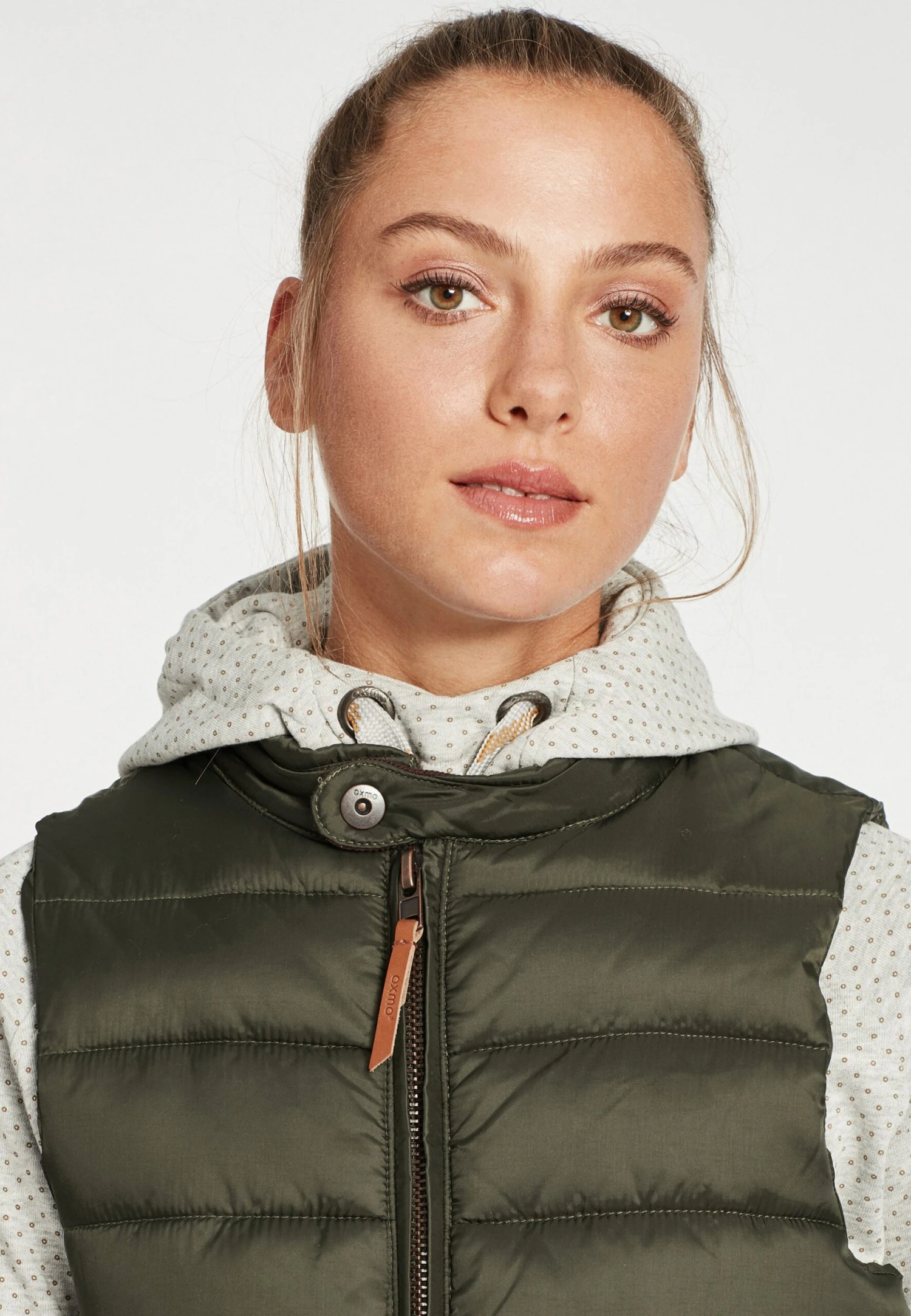 OXMO Oxcamilla - Bodywarmer - Duffel Bag Green - Afbeelding 4