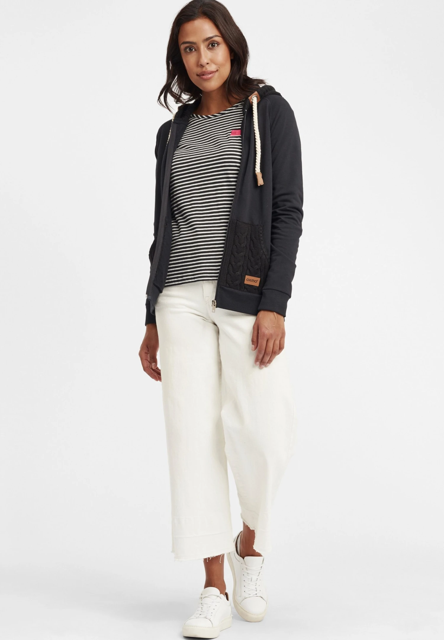 OXMO Oxmatilda - Sweater Met Rits - Black - Afbeelding 3