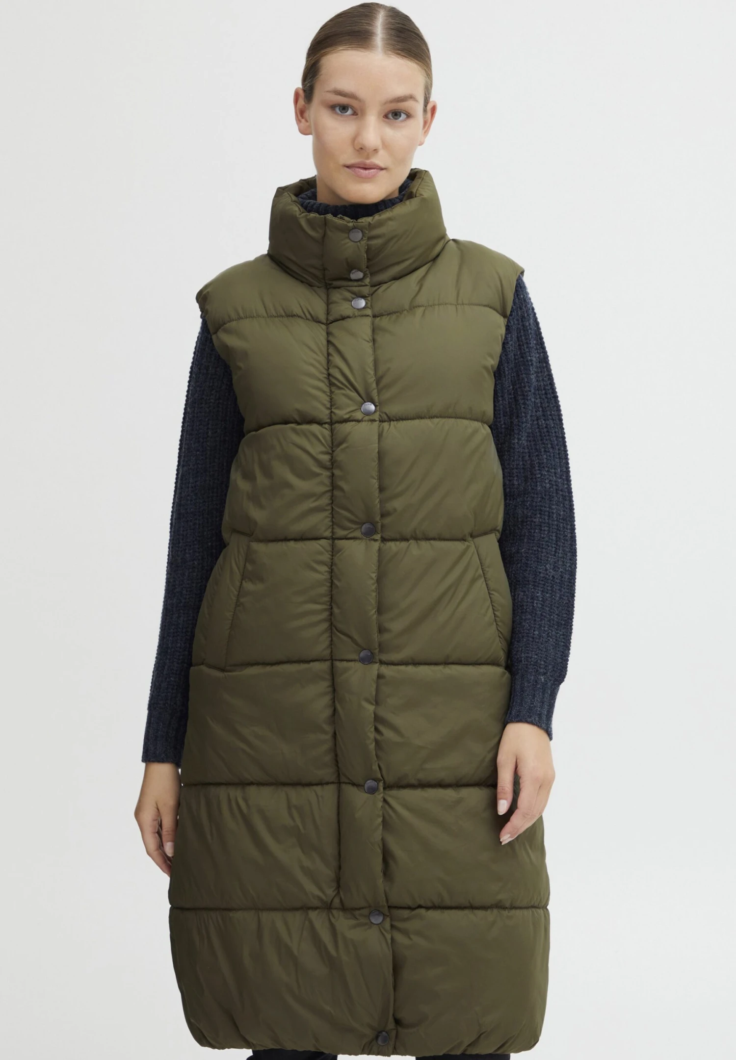 OXMO Oxbodani - Bodywarmer - Olive Night