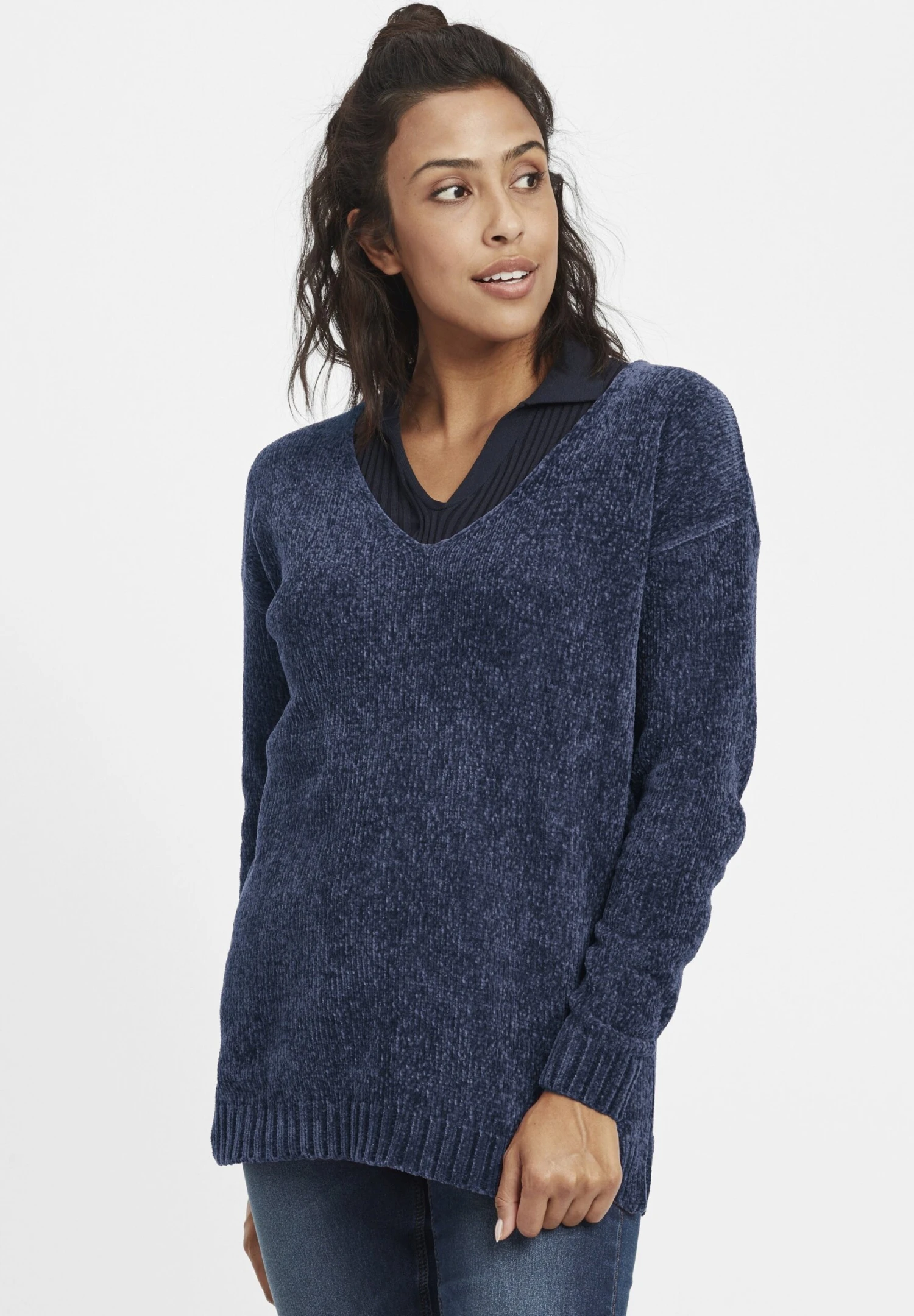 OXMO Oxesmira - Trui - Insignia Blue